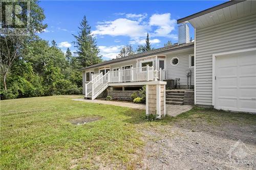 2744 Richardson Side Road, Ottawa, ON - Outdoor With Deck Patio Veranda