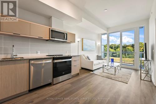 314 - 10 Deerlick Court, Toronto (Parkwoods-Donalda), ON - Indoor Photo Showing Kitchen