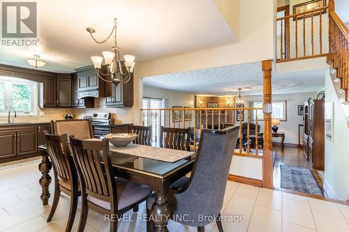 112 Henley Drive, Hamilton (Stoney Creek Industrial), ON - Indoor Photo Showing Dining Room