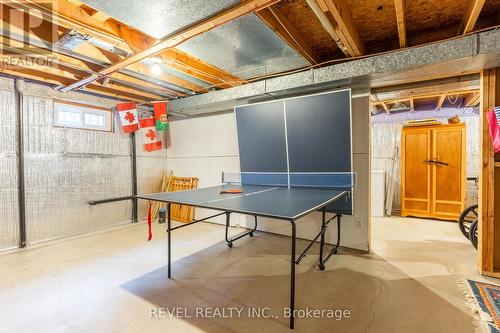 112 Henley Drive, Hamilton, ON - Indoor Photo Showing Basement