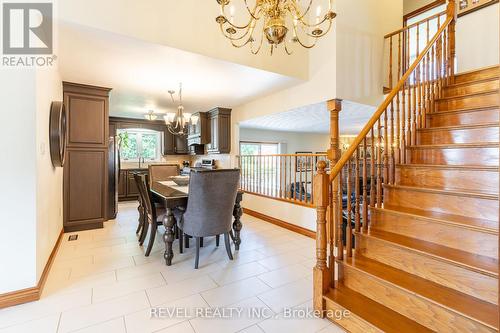 112 Henley Drive, Hamilton, ON - Indoor Photo Showing Dining Room