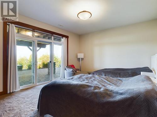 1051 Bullmoose Trail, Osoyoos, BC - Indoor Photo Showing Bedroom