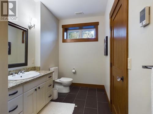 1051 Bullmoose Trail, Osoyoos, BC - Indoor Photo Showing Bathroom