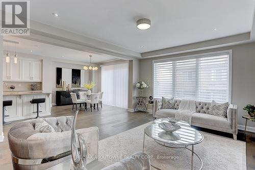 292 Harold Dent Trail, Oakville, ON - Indoor Photo Showing Living Room