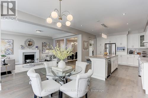 292 Harold Dent Trail, Oakville, ON - Indoor Photo Showing Dining Room