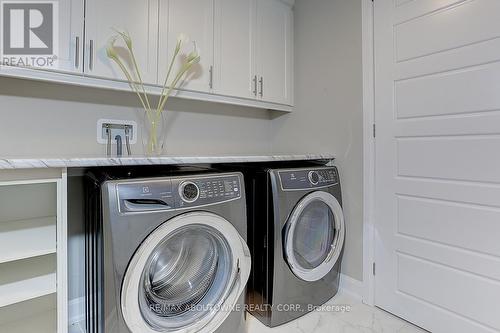 292 Harold Dent Trail, Oakville, ON - Indoor Photo Showing Laundry Room