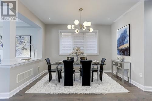 292 Harold Dent Trail, Oakville, ON - Indoor Photo Showing Dining Room