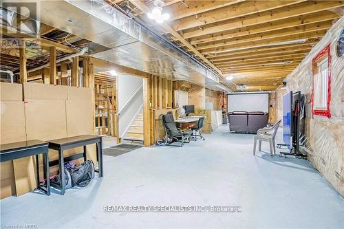 2085 Ashmore Drive, Oakville (West Oak Trails), ON - Indoor Photo Showing Basement