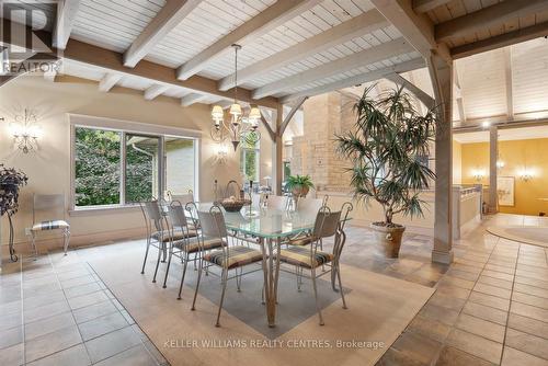 6 Country Heights Drive, Richmond Hill, ON - Indoor Photo Showing Dining Room