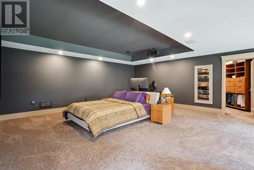 6 Country Heights Drive, Richmond Hill, ON - Indoor Photo Showing Bedroom