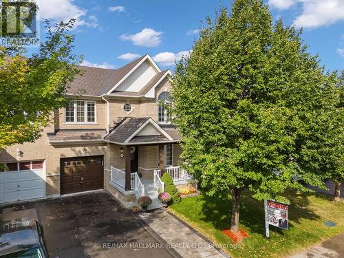 83 Matthew Boyd Crescent, Newmarket, ON - Outdoor With Facade