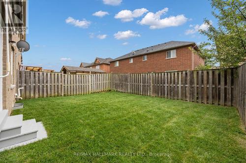 83 Matthew Boyd Crescent, Newmarket, ON - Outdoor