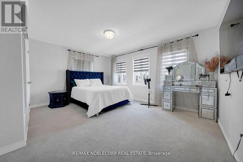 1 Walker Boulevard, New Tecumseth, ON - Indoor Photo Showing Bedroom