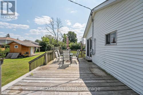 799 Third Avenue, Georgina (Historic Lakeshore Communities), ON - Outdoor With Deck Patio Veranda With Exterior