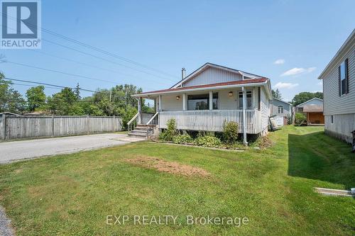 799 Third Avenue, Georgina (Historic Lakeshore Communities), ON - Outdoor With Deck Patio Veranda