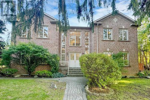 8 Tivoli Avenue, Richmond Hill (Mill Pond), ON - Outdoor