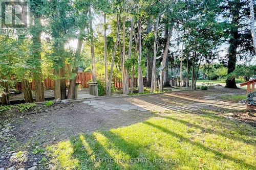 8 Tivoli Avenue, Richmond Hill (Mill Pond), ON - Outdoor