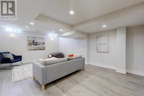 27 Deerwood Crescent, Richmond Hill (Oak Ridges), ON - Indoor Photo Showing Basement