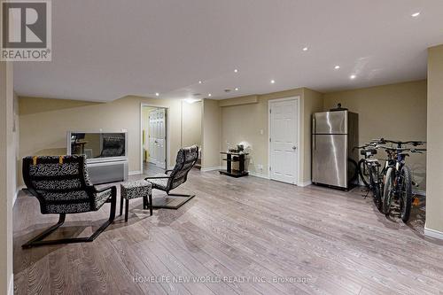 10271 Woodbine Avenue, Markham (Cathedraltown), ON - Indoor