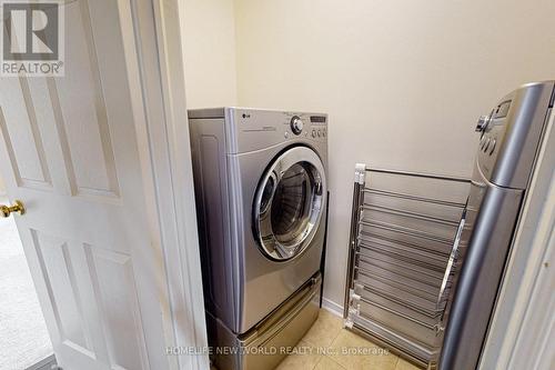 10271 Woodbine Avenue, Markham (Cathedraltown), ON - Indoor Photo Showing Laundry Room