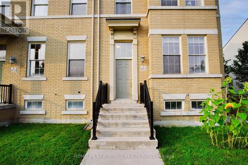 10271 Woodbine Avenue, Markham (Cathedraltown), ON - Outdoor With Facade