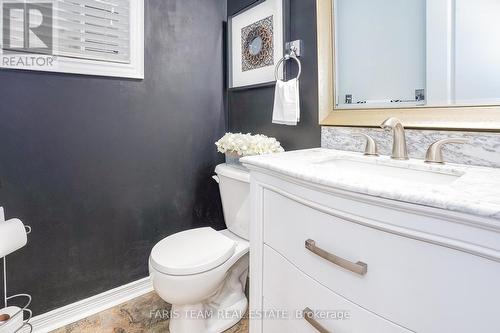 64 Westminster Circle, Barrie (Innis-Shore), ON - Indoor Photo Showing Bathroom