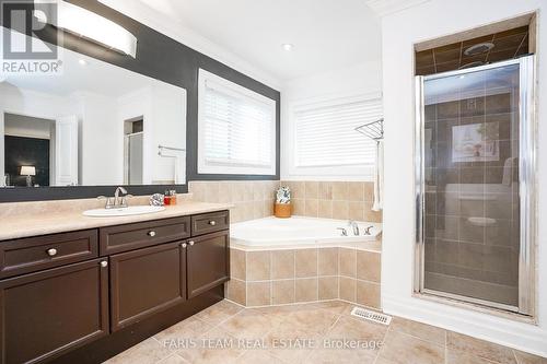 64 Westminster Circle, Barrie (Innis-Shore), ON - Indoor Photo Showing Bathroom