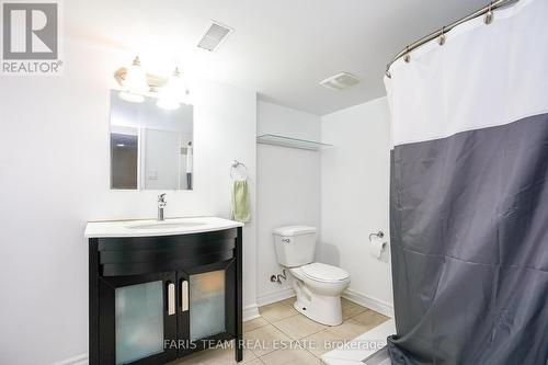 64 Westminster Circle, Barrie (Innis-Shore), ON - Indoor Photo Showing Bathroom