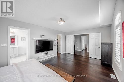 2495 Gateshead Common Road, Oakville, ON - Indoor