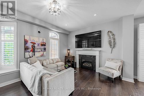 2495 Gateshead Common Road, Oakville (Palermo West), ON - Indoor Photo Showing Living Room With Fireplace