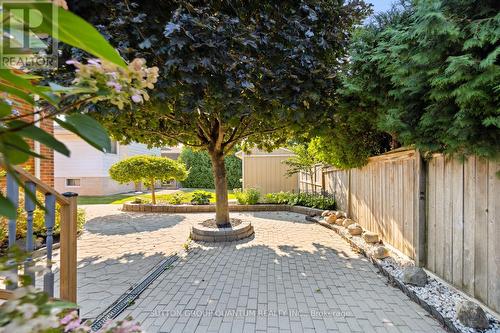 684 Woodview Road, Burlington (Roseland), ON - Outdoor