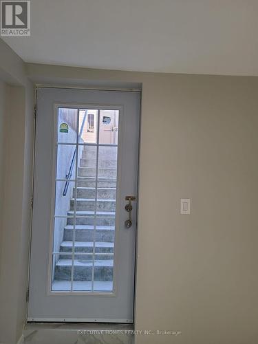 68 Norbury Drive, Markham, ON - Indoor Photo Showing Other Room