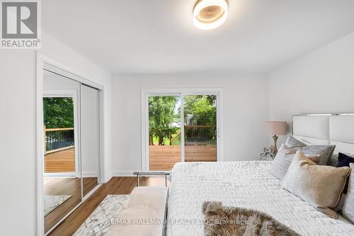 15 River Drive, East Gwillimbury (Holland Landing), ON - Indoor Photo Showing Bedroom