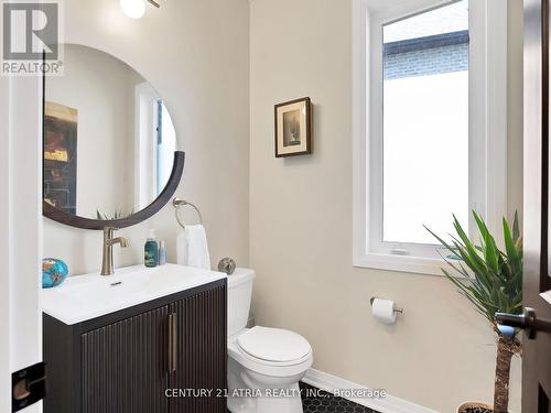 1193 Wickham Road, Innisfil (Alcona), ON - Indoor Photo Showing Bathroom