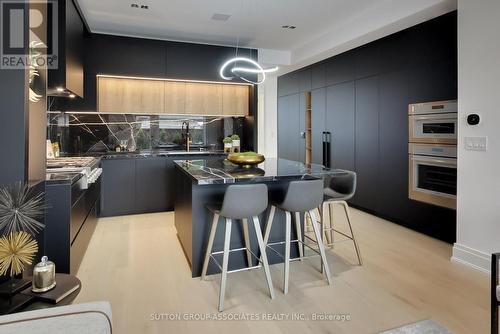 91 Alameda Avenue, Toronto (Oakwood Village), ON - Indoor Photo Showing Kitchen