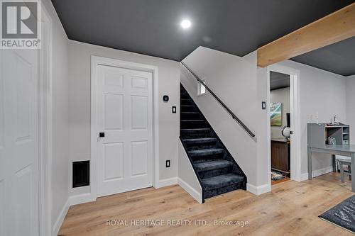 361 Hickling Trail, Barrie, ON - Indoor Photo Showing Other Room