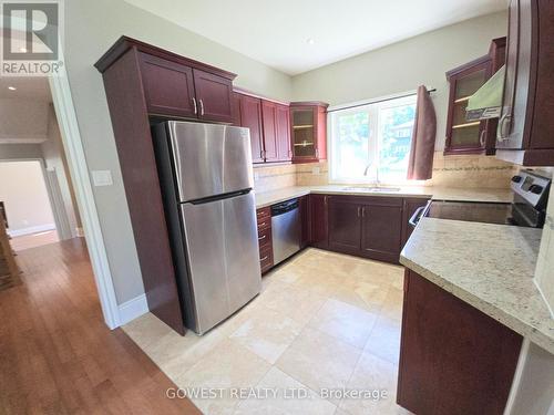 53 Bellehumeur Road, Tiny, ON - Indoor Photo Showing Kitchen