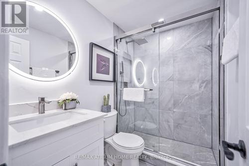 18 Penmarric Place, Toronto (Milliken), ON - Indoor Photo Showing Bathroom