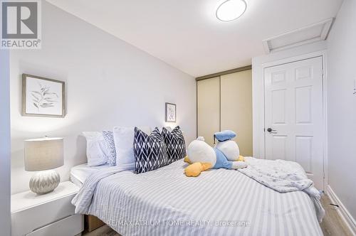 18 Penmarric Place, Toronto (Milliken), ON - Indoor Photo Showing Bedroom