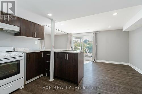 510 Sedan Crescent, Oshawa, ON - Indoor Photo Showing Kitchen