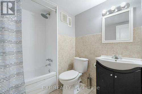 510 Sedan Crescent, Oshawa, ON - Indoor Photo Showing Bathroom