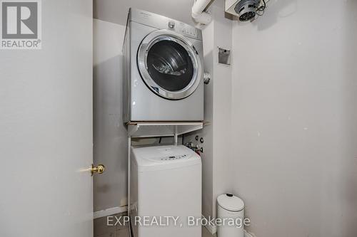 806 - 115 Hillcrest Avenue, Mississauga (Cooksville), ON - Indoor Photo Showing Laundry Room