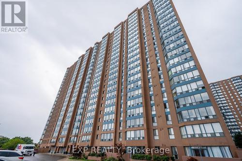 806 - 115 Hillcrest Avenue, Mississauga, ON - Outdoor With Facade