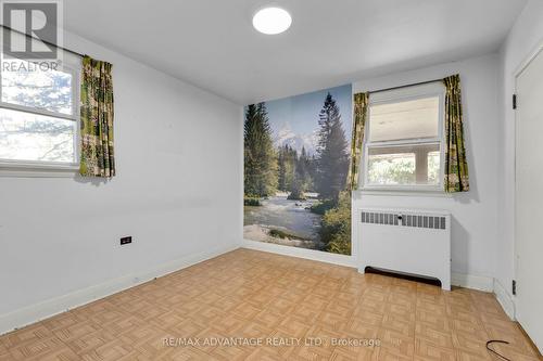 303 Reynolds Road, London, ON - Indoor Photo Showing Other Room