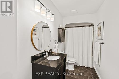 617 Front Street, Quinte West, ON - Indoor Photo Showing Bathroom