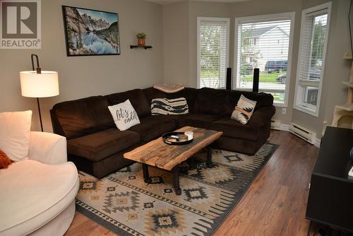 89 Stojko Place, Mt Pearl, NL - Indoor Photo Showing Living Room