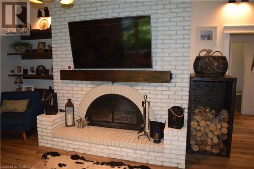 230 Tyendinaga Drive, Saugeen Shores, ON - Indoor Photo Showing Living Room With Fireplace