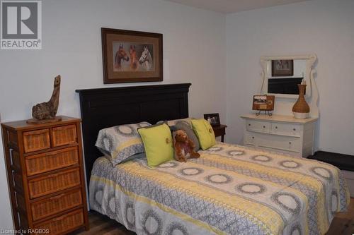 230 Tyendinaga Drive, Saugeen Shores, ON - Indoor Photo Showing Bedroom