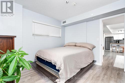 1002 - 2150 Lawrence Avenue, Toronto (Wexford-Maryvale), ON - Indoor Photo Showing Bedroom