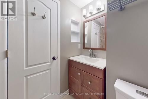 37 Fieldside Drive, Toronto (Agincourt North), ON - Indoor Photo Showing Bathroom